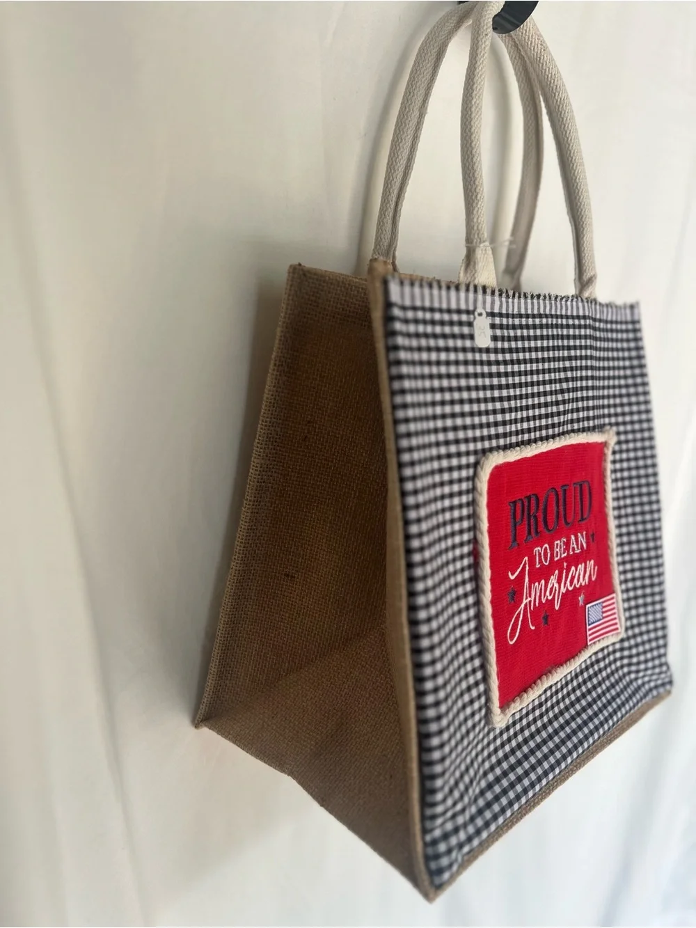 New Handcrafted: Patriotic Checkered Tote Bag - Red Accent